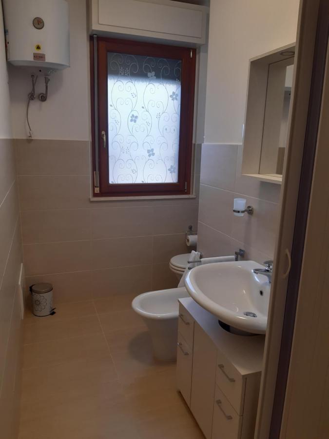 Casa Vacanze Da Lory Porto Torres Esterno foto